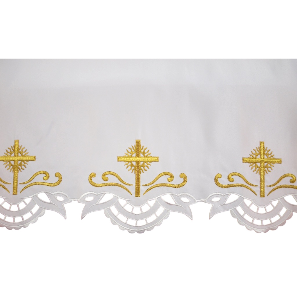fata-de-altar-cruci-aurii-broderie-decupata-model-2088 Față de altar – model 2088